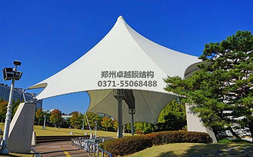 張拉膜膜結(jié)構景觀棚